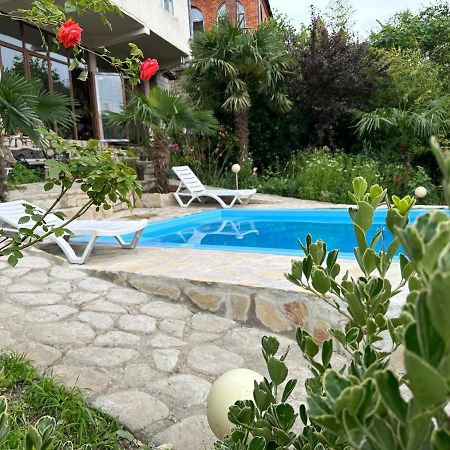 Mate Guesthouse Sighnaghi Bagian luar foto