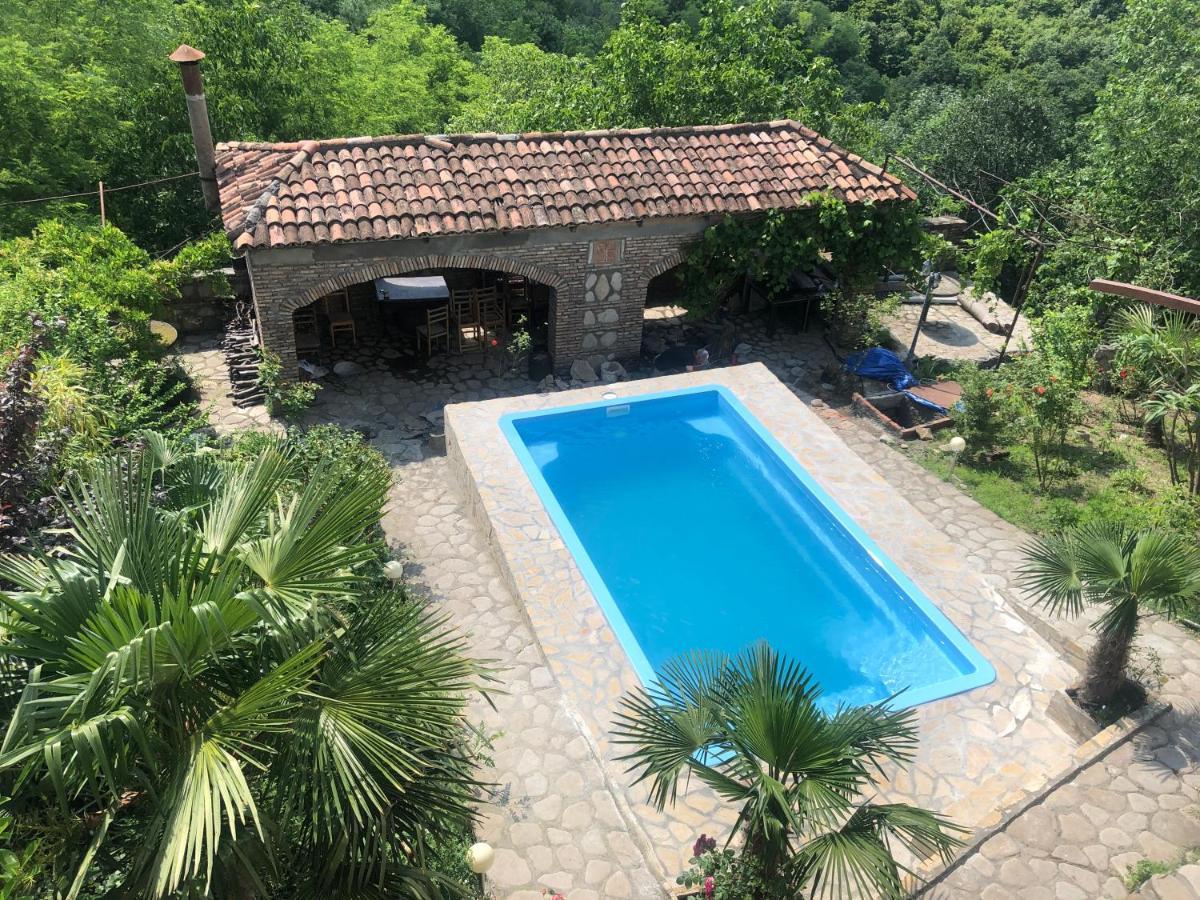Mate Guesthouse Sighnaghi Bagian luar foto