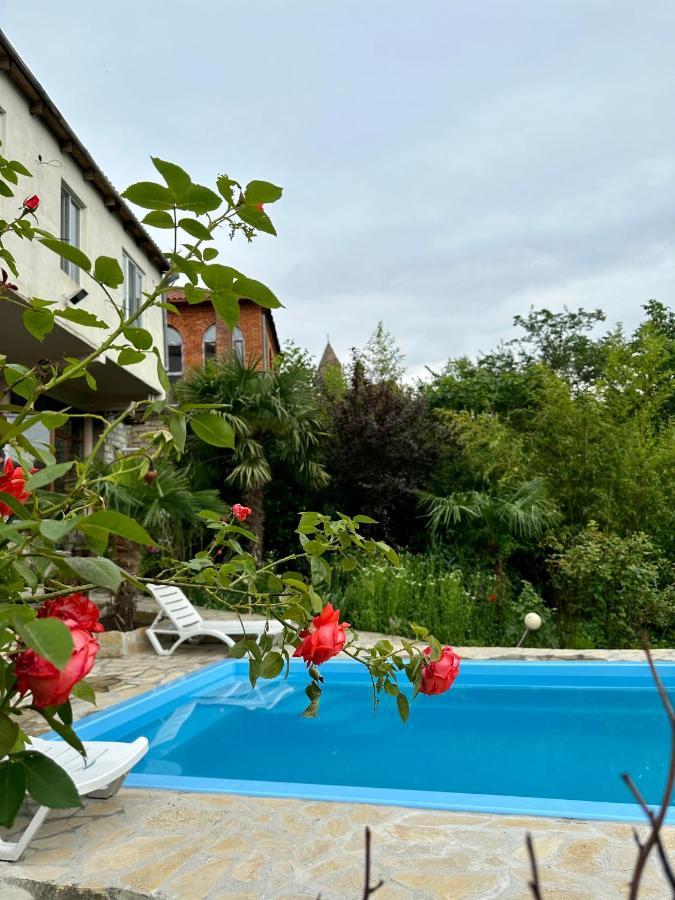 Mate Guesthouse Sighnaghi Bagian luar foto